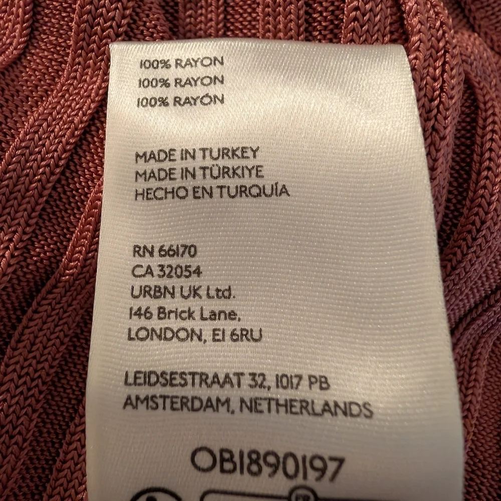 NWT Free People Ribbed Scoop-Neck Sweater in Dusty Rose